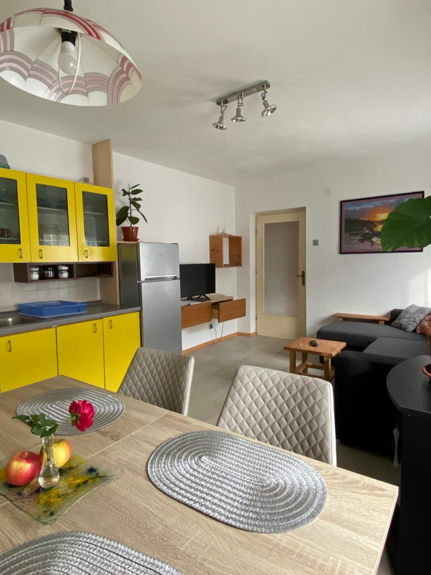 Trnovo Ob Soci Kuhala Apartment Kobarid Luaran gambar