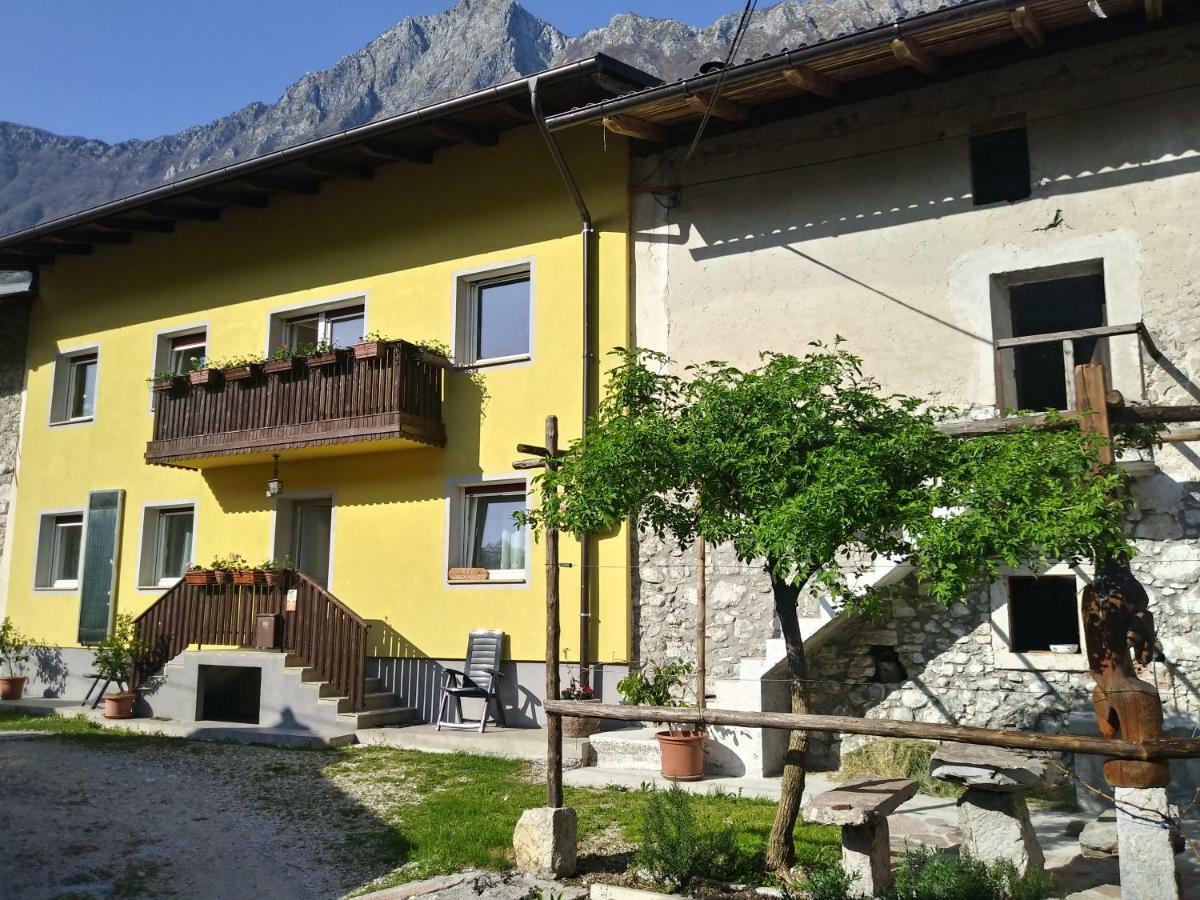 Trnovo Ob Soci Kuhala Apartment Kobarid Luaran gambar